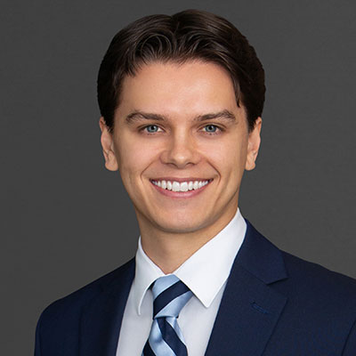 Zander Bush