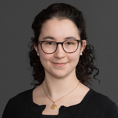 Mhairi Caminiti